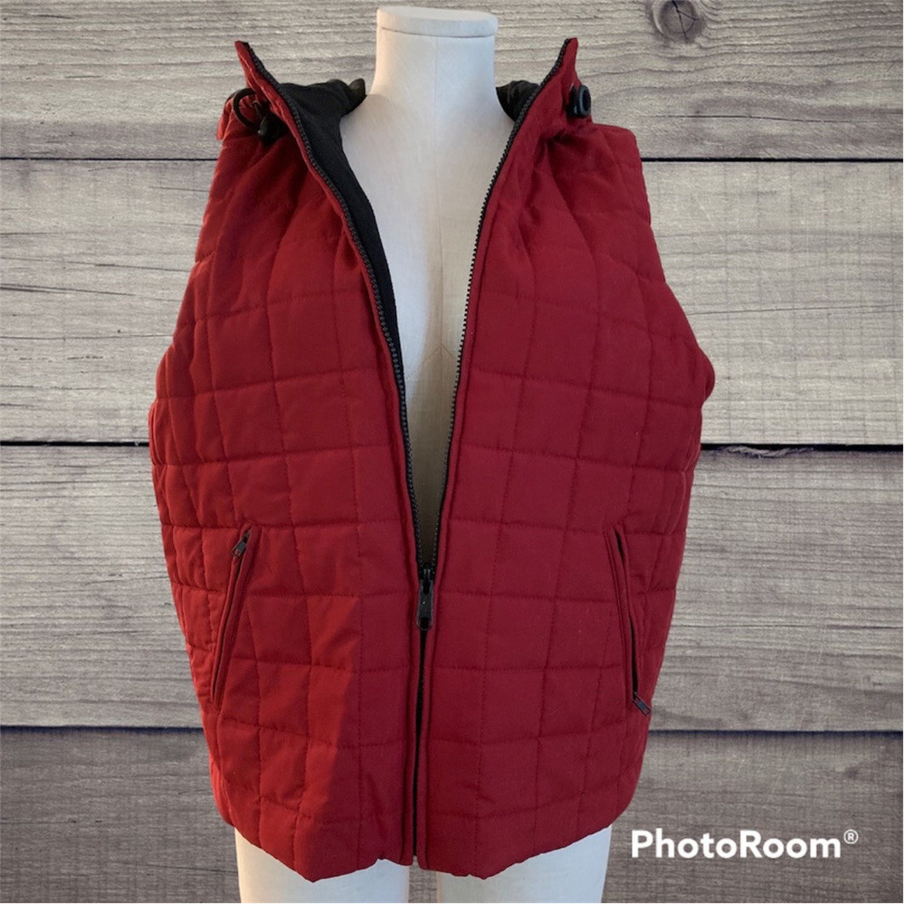 NWT Quilted Vest Barnwood Color Sz L